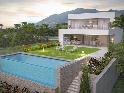 Venta Chalet Mijas. Nueva con balcón 336 m²