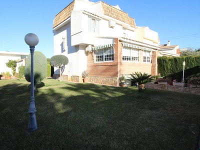 Venta Chalet Paterna. 300 m²