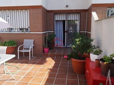Venta Chalet Vélez-Málaga. Buen estado plaza de aparcamiento con balcón 220 m²