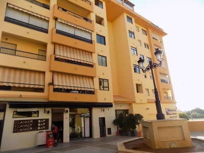 Venta de piso en San Pedro de Alcántara pueblo de 2 habitaciones con garaje y balcón