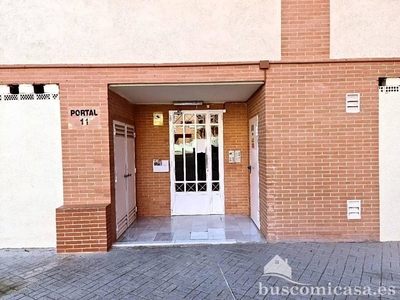 Venta Dúplex en Calle Jaén Linares. Buen estado 87 m²