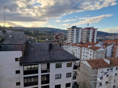 Venta Dúplex Ourense. Con terraza 150 m²