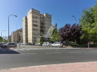 Venta Piso Alcalá de Henares. Piso de tres habitaciones A reformar séptima planta con terraza