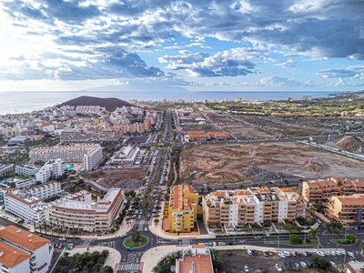 Venta Piso Arona. Piso de una habitación en Hermano Pedro de Bethencourt 13. Segunda planta con terraza