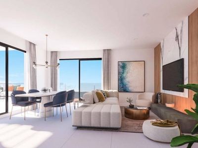 Venta Piso Benalmádena. Piso de tres habitaciones Cuarta planta con terraza