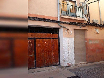 Venta Piso Calahorra. Piso de una habitación en Calle Estrella. Primera planta