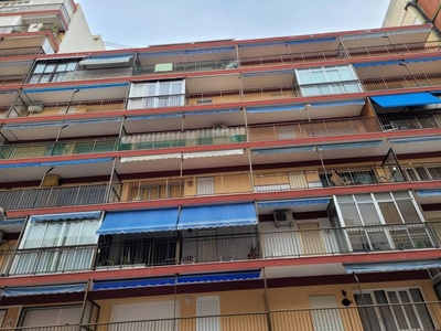 Piso de tres habitaciones Calle POETA MIGUEL HERNANDEZ, Sant Antoni, Cullera