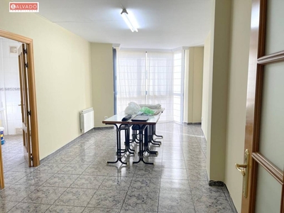 Venta Piso El Vendrell. Piso de dos habitaciones Tercera planta