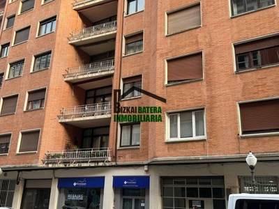 Venta Piso en Juan de Ajuriaguerra. Bilbao. Buen estado tercera planta calefacción individual