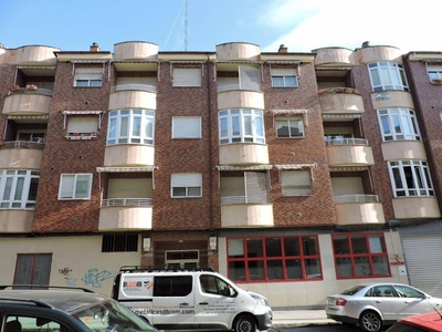 Venta Piso en Travesia Reyes Catolicos 4. Ponferrada