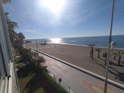 Venta Piso en Urbanizacion Laguna Beach 14. Torrox. Buen estado con balcón calefacción individual