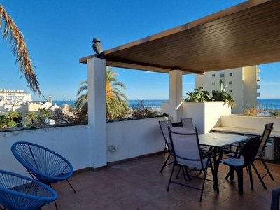 Venta Piso Estepona. Piso de tres habitaciones Primera planta con terraza