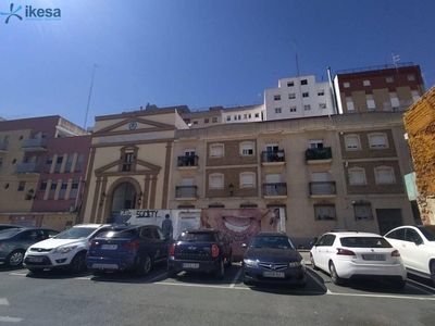 Venta Piso Huelva. Piso de cuatro habitaciones Segunda planta