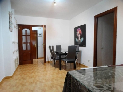 Venta Piso Huelva. Piso de tres habitaciones en Avenida Federico Molina. Buen estado tercera planta