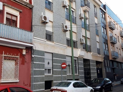 Venta Piso Huelva. Piso de una habitación en Calle Arquitecto Alejandro Herrero. Planta baja