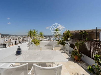 Venta Piso Ibiza - Eivissa. Piso de dos habitaciones Buen estado con terraza