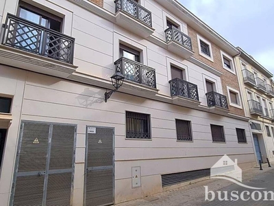 Venta Piso Linares. Piso de tres habitaciones en Calle Zambrana. Buen estado primera planta