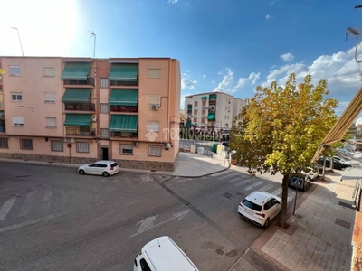 Venta Piso Linares. Piso de tres habitaciones