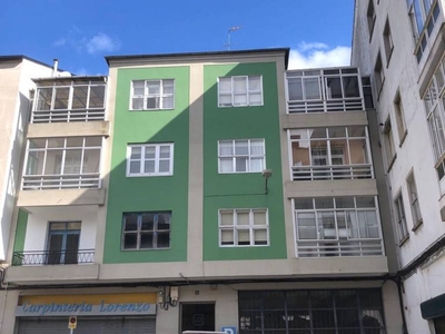 Venta Piso Lugo. Piso de cuatro habitaciones en Rúa Serra dos Ancares. A reformar tercera planta con balcón calefacción individual