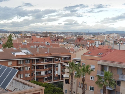 Venta Piso Murcia. Piso de cuatro habitaciones en Cartagena. Octava planta con terraza