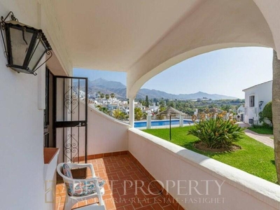 Venta Piso Nerja. Piso de dos habitaciones Buen estado