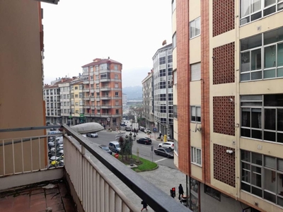 Venta Piso Ourense. Piso de cuatro habitaciones Buen estado