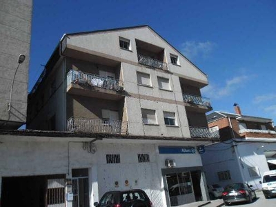 Venta Piso Puente de Domingo Flórez. Piso de dos habitaciones en Calle Valdebria. Tercera planta