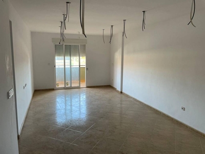 Venta Piso Puerto Lumbreras. Piso de tres habitaciones Primera planta con terraza