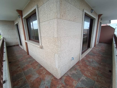 Venta Piso Sanxenxo. Piso de tres habitaciones en Xuncablanca-villalonga 7 7. Segunda planta con terraza