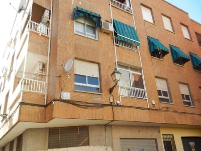 Venta Piso Talavera de la Reina. Piso de cuatro habitaciones en Calle Alamillo. Primera planta