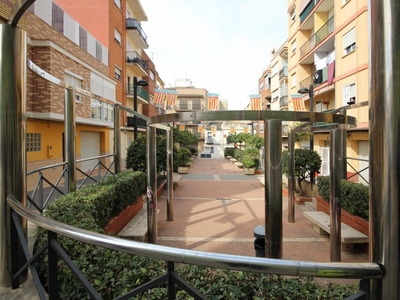 Venta Piso Torrent (València). Piso de tres habitaciones Cuarta planta con terraza