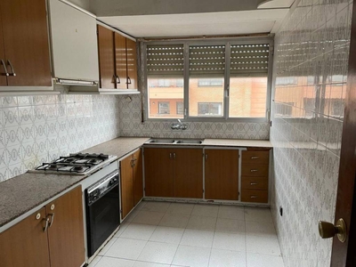 Venta Piso Tortosa. Piso de tres habitaciones Cuarta planta