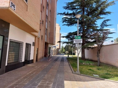 Venta Piso Valladolid. Piso de cuatro habitaciones en Carretera rueda. Buen estado primera planta con terraza