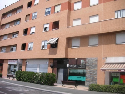 Venta Piso Valladolid. Piso de dos habitaciones en Calle SANTA MARIA DE LA CABEZA. Buen estado tercera planta con balcón