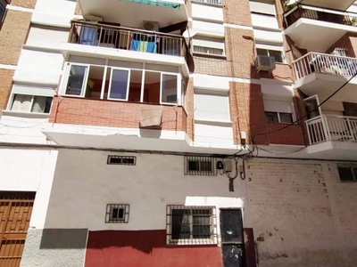 Venta Piso Vélez-Málaga. Piso de tres habitaciones en Cooperativa San Valentín. Tercera planta con terraza