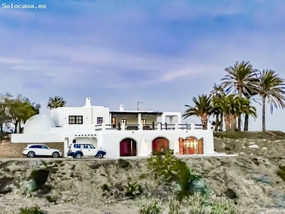 Casa-Chalet en Venta en Aguamarga Almería