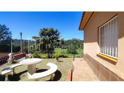 CASA MAGNÍFICAS VISTAS, TODA EN UNA PLANTA , EN URBANIZACIÓN VALLSERENA, SANT