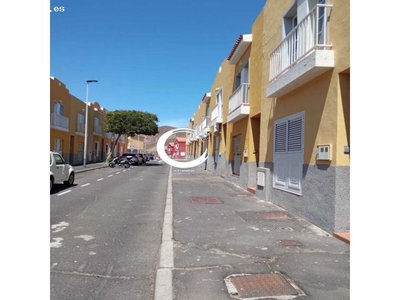Dúplex en Venta en Granadilla de Abona, Santa Cruz de Tenerife