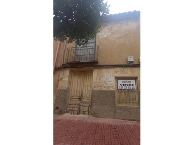 Se vende casa en el centro de Alcantarilla