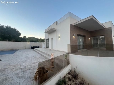 VILLA DE LUJO CON VISTAS AL MAR EN SAN MIGUEL DE SALINAS