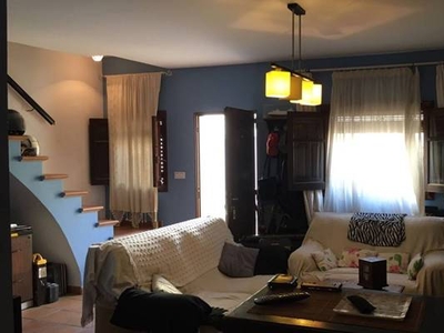 CASA UNIFAMILIAR EN VENTA