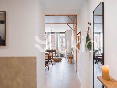 Alquiler apartamento piso de 3 dormitorios en eixample esquerra en Barcelona
