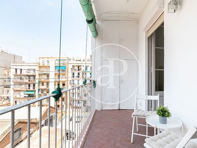Alquiler piso amueblado en alquiler de 3 dormitorios en carrer aragó en Barcelona