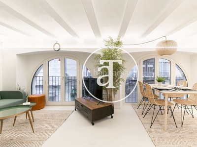 Alquiler piso apartamento de alquiler temporal nuevo a estrenar en barrio gótico en Barcelona
