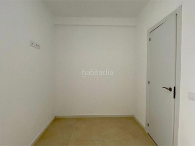 Alquiler piso en carrer de llançà Collblanc / carrer de llançà en Hospitalet de Llobregat (L´)