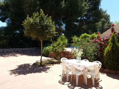 Alquiler vacaciones de casa con piscina y terraza en Albalat dels Tarongers