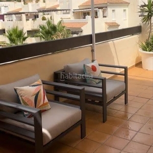 Ático dos dormitorios con impresionante terraza y vistas en montealto - en Benalmádena