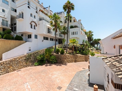 Casa adosada adosado en la quinta en Los Naranjos Marbella