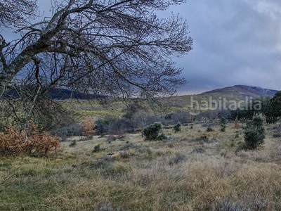 Casa con 6 habitaciones con parking, piscina, calefacción y vistas a la montaña en Lozoya