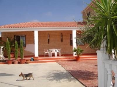 Casa con terreno en Córdoba